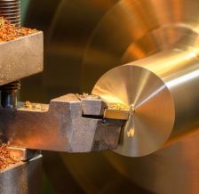 ماشین کاری و قالب سازی